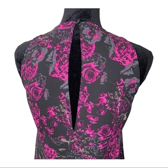 Leith Floral asymmetrical Sleeveless Blouse - Picture 5 of 9